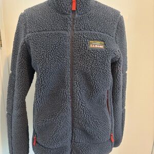 L.L. Bean Navy Sherpa Puffer Jacket with Red Accents women’s XS